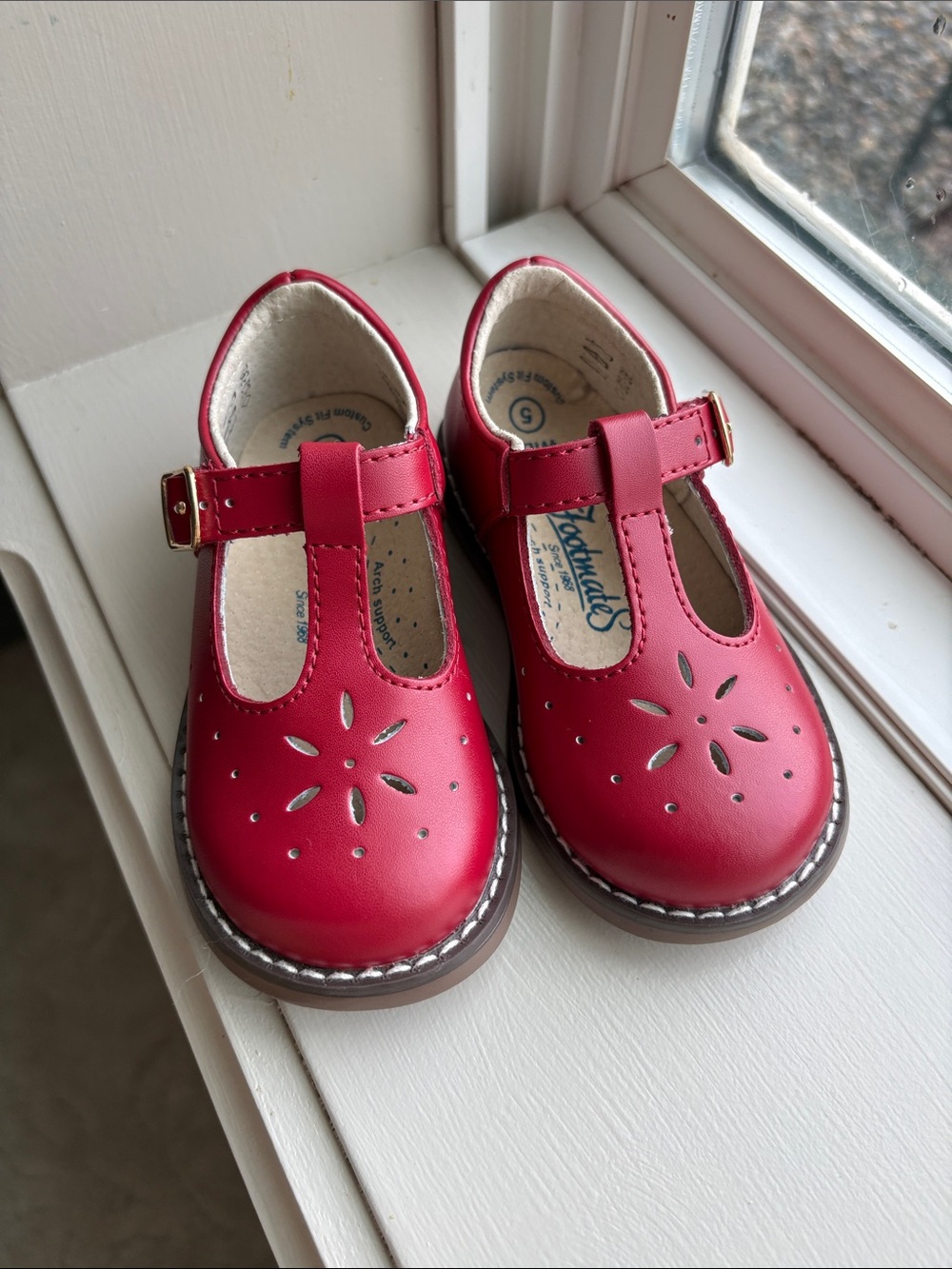 FootMates Girls Red T-Strap Mary Jane Shoes